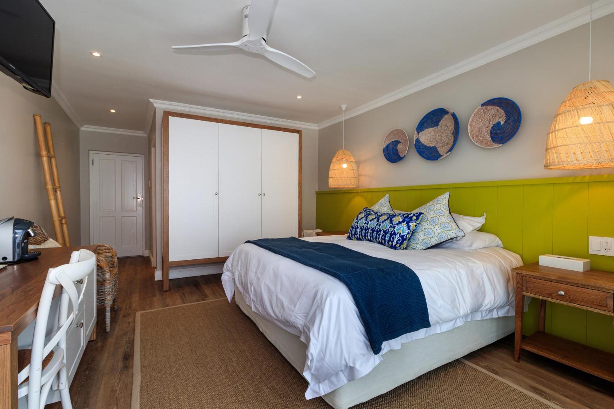 Morgan Bay Hotel Room photo